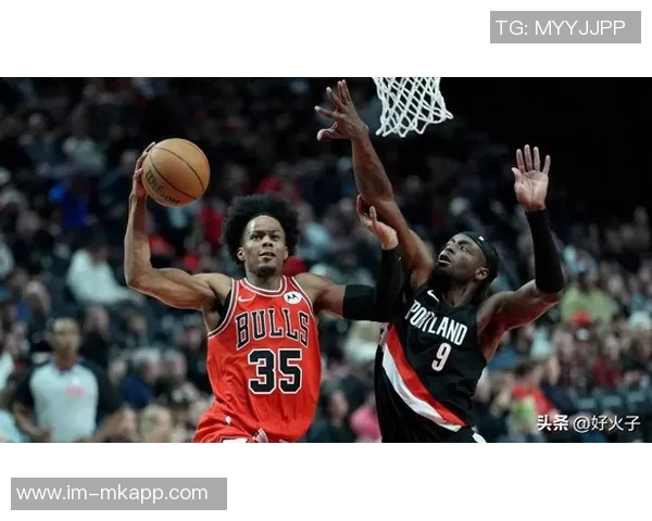 外线双枪齐发力格兰特与夏普联手砍下35分创队史新纪录